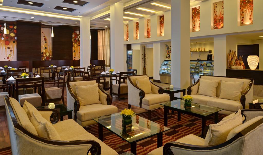 塞德拉瓦里橙园财富酒店 Bhiwadi 外观 照片