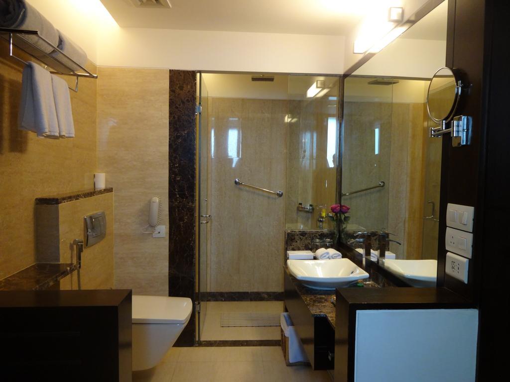 塞德拉瓦里橙园财富酒店 Bhiwadi 外观 照片
