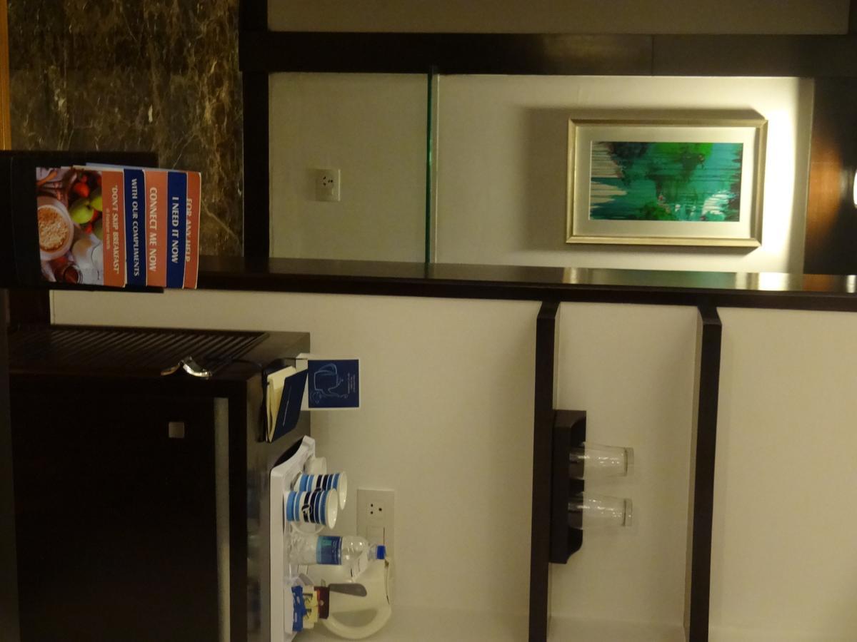 塞德拉瓦里橙园财富酒店 Bhiwadi 外观 照片